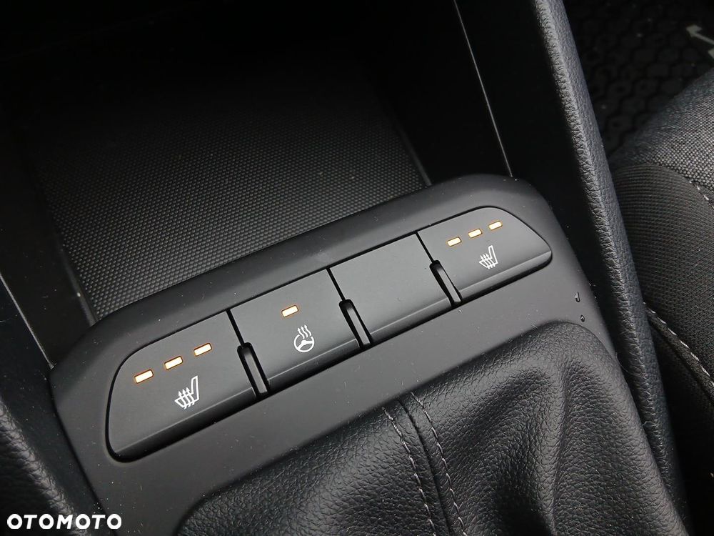 Kia Stonic 1.2 M - 32