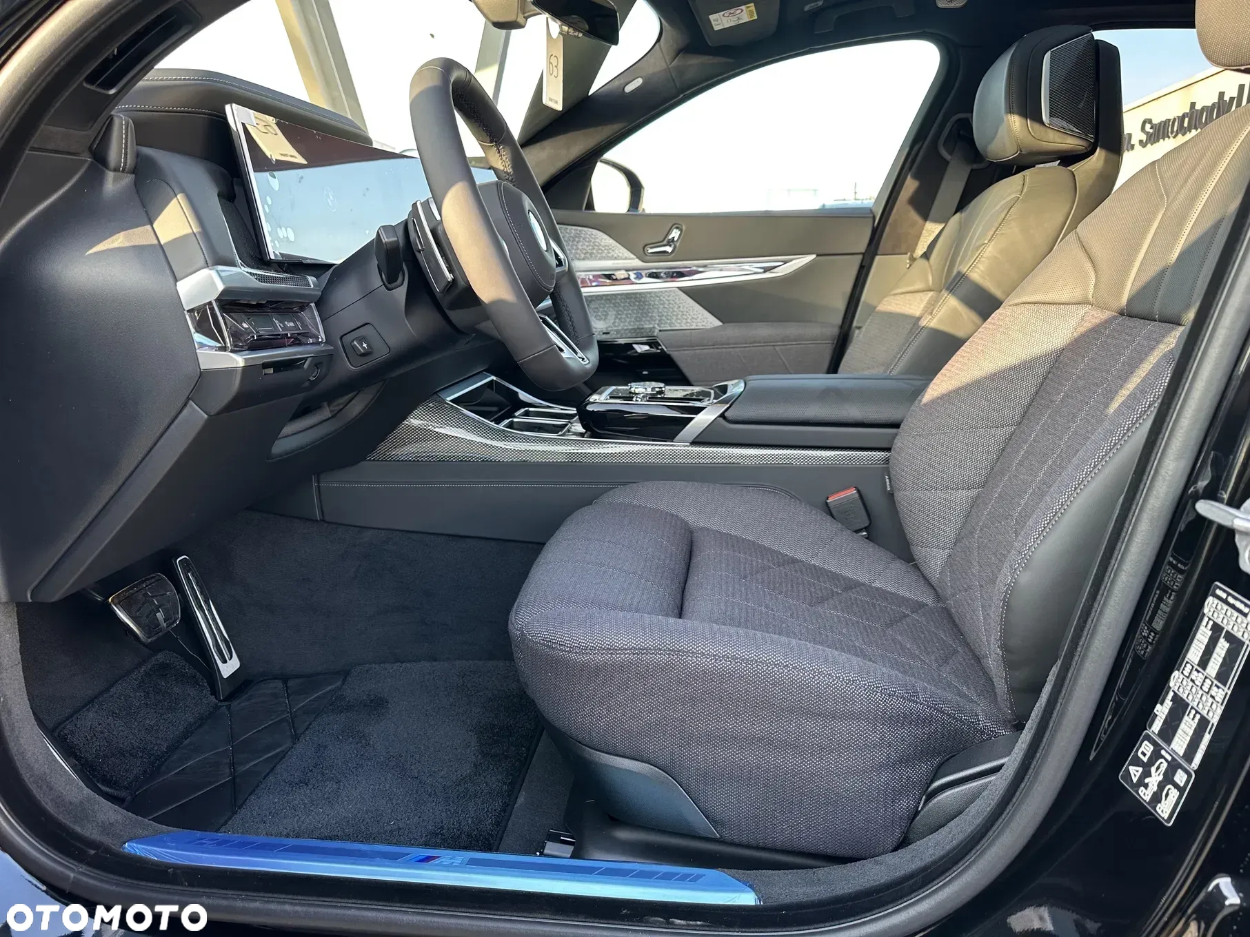 BMW Seria 7 - 23