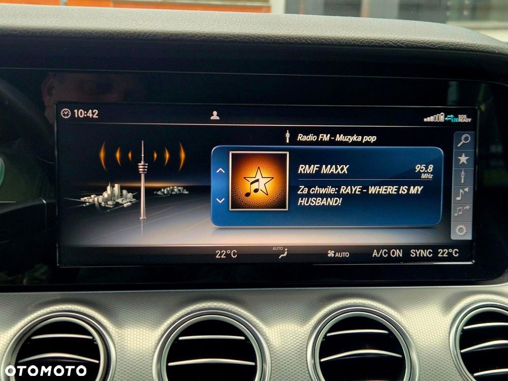 Mercedes-Benz Klasa E - 9