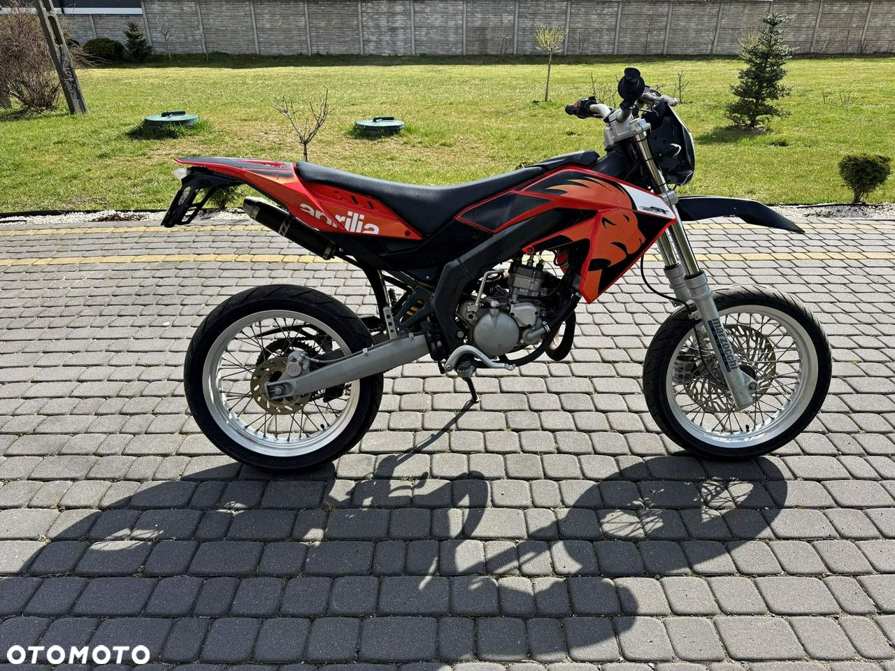 Aprilia RX - 7