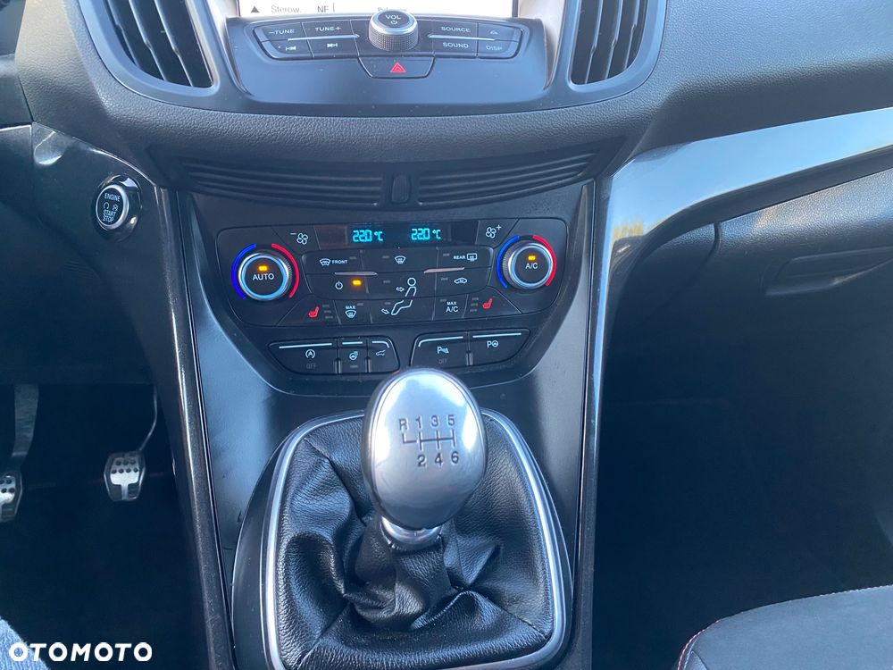 Ford Kuga 1.5 EcoBoost FWD ST-Line ASS - 37