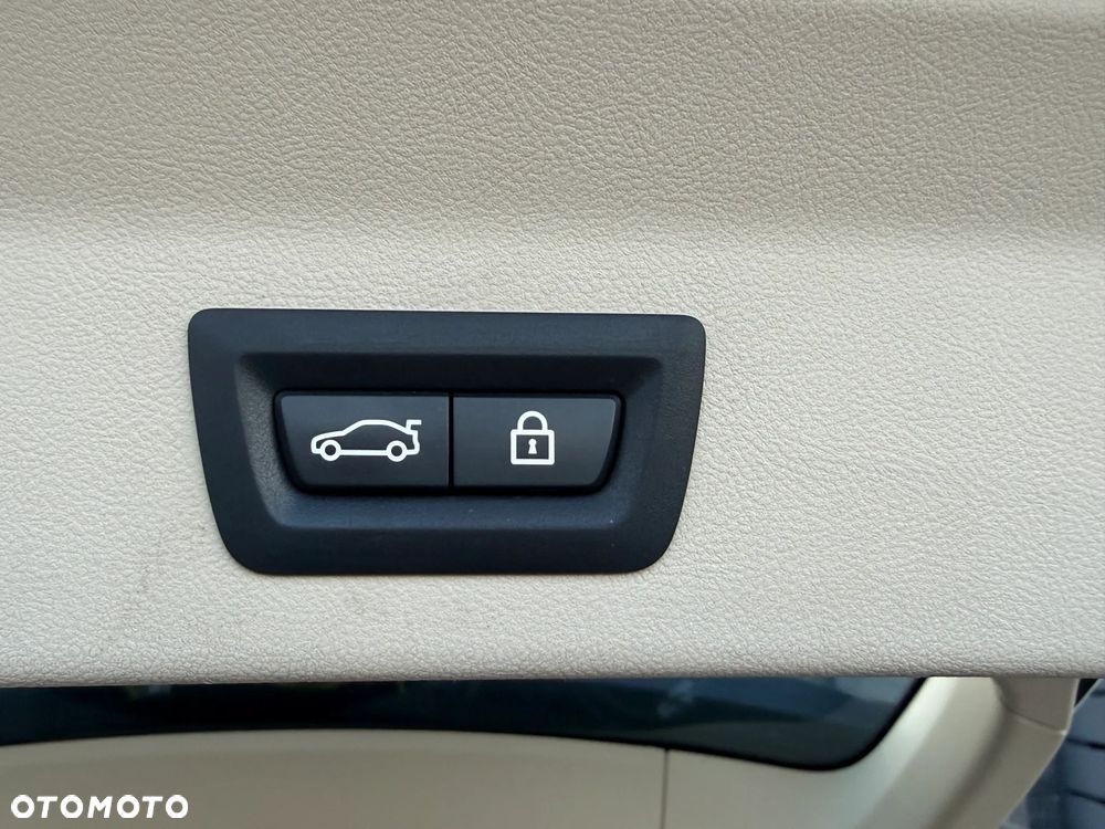 BMW iX3 Inspiring - 29