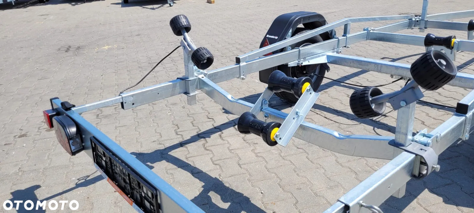 Brenderup Przyczepa pod łódź 6 m DMC1300kg łożyska wodoodporne MOCNA I SOLIDNA PRZYCZEPA PODŁODZIOWA - 9