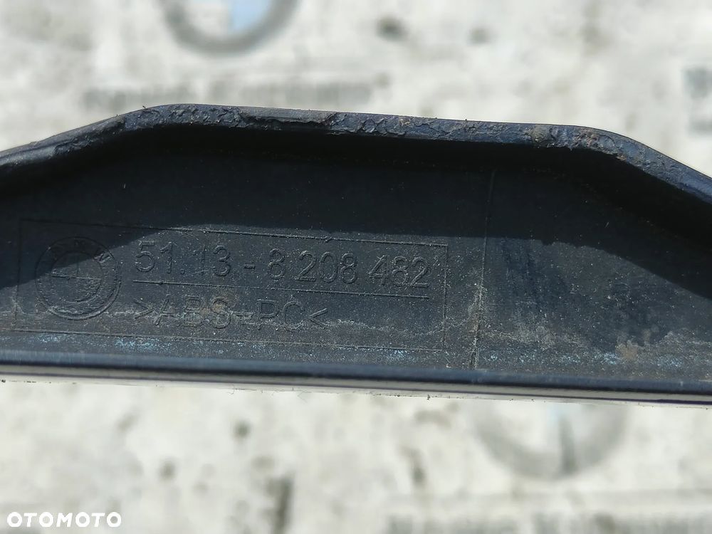 BMW E46 sedan kombi Listwa pod lampę brewka Cosmosschwarz Lewa Prawa - 6