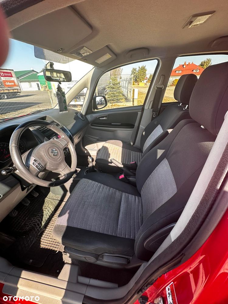 Suzuki SX4 1.6 GLX / Comfort - 9