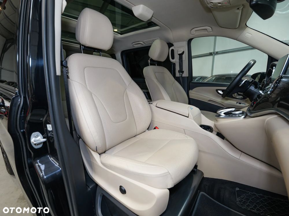 Mercedes-Benz Klasa V 300 d 4-Matic 9G-Tronic (d³ugi) - 21