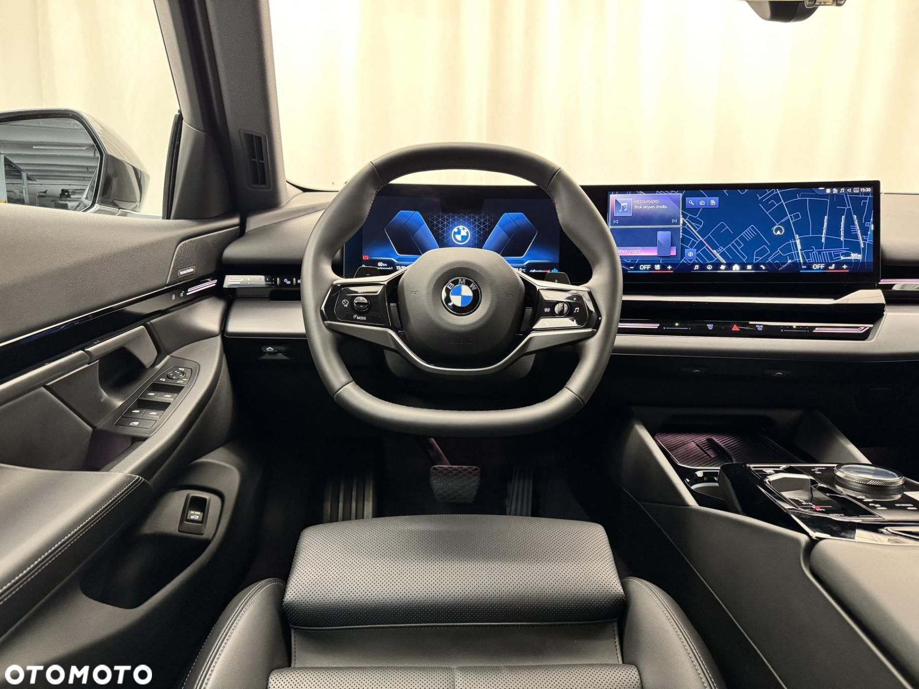 BMW Seria 5 - 32