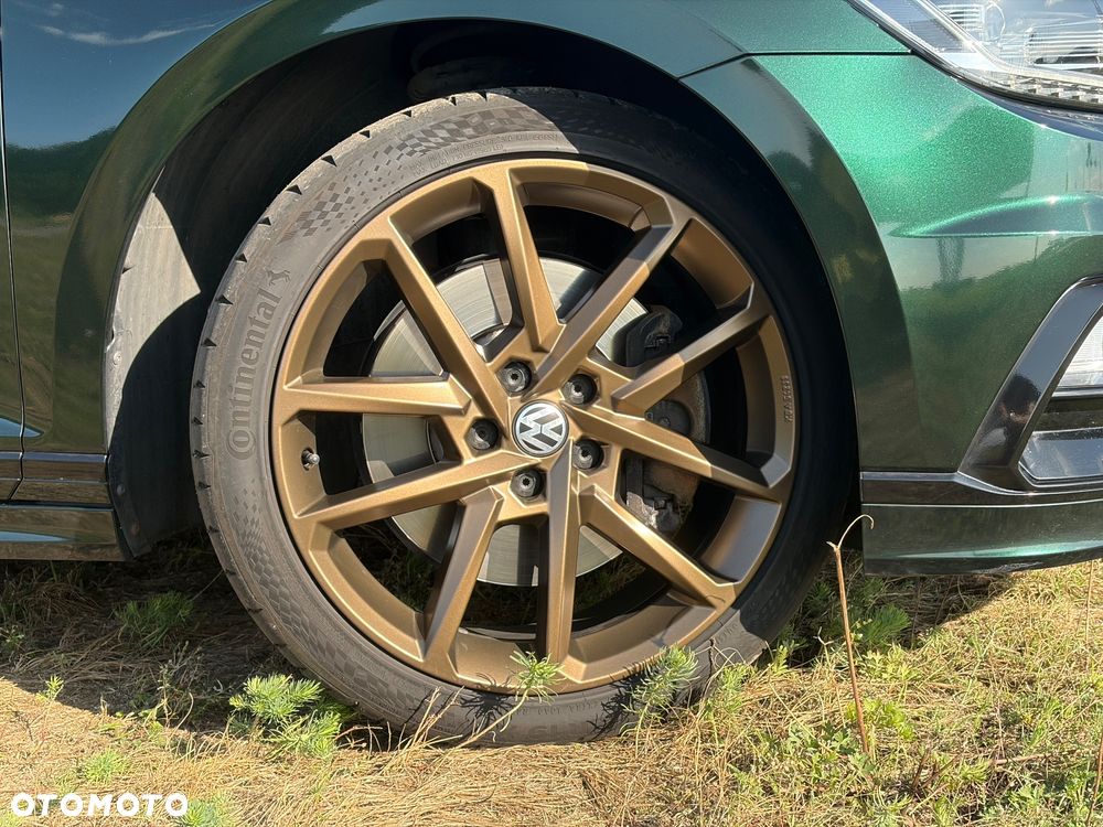Volkswagen Passat - 9