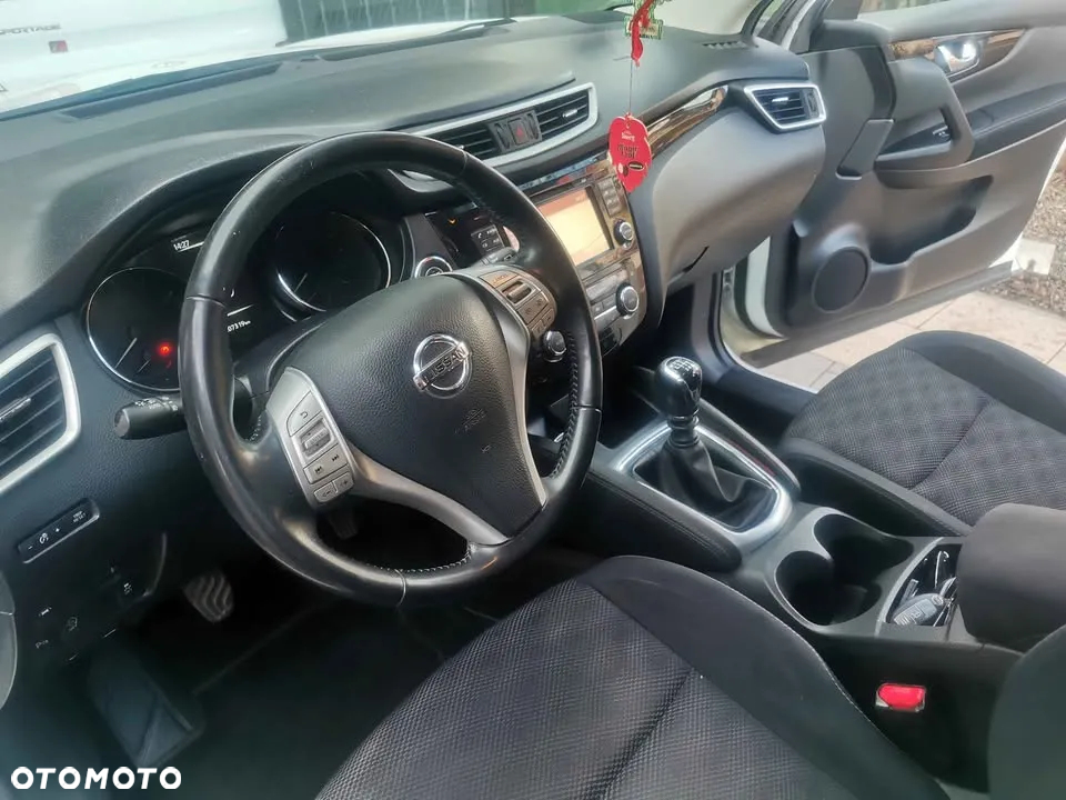 Nissan Qashqai - 4