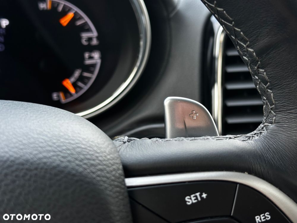 Jeep Grand Cherokee 3.0 CRD Summit - 18