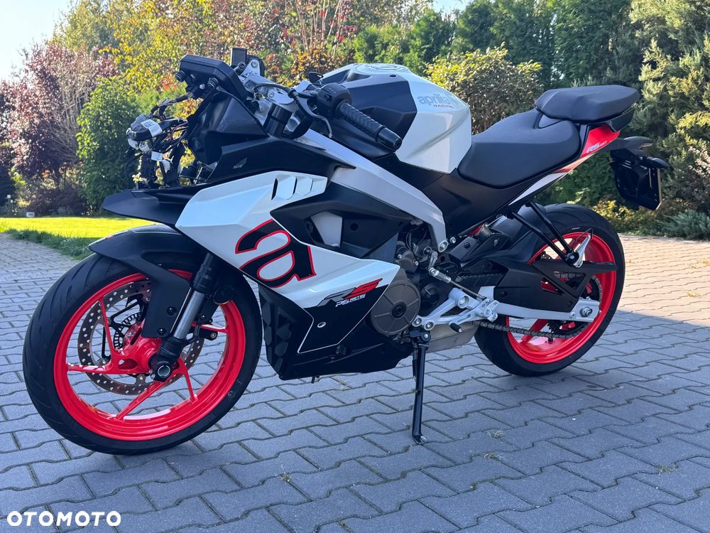 Aprilia RS
