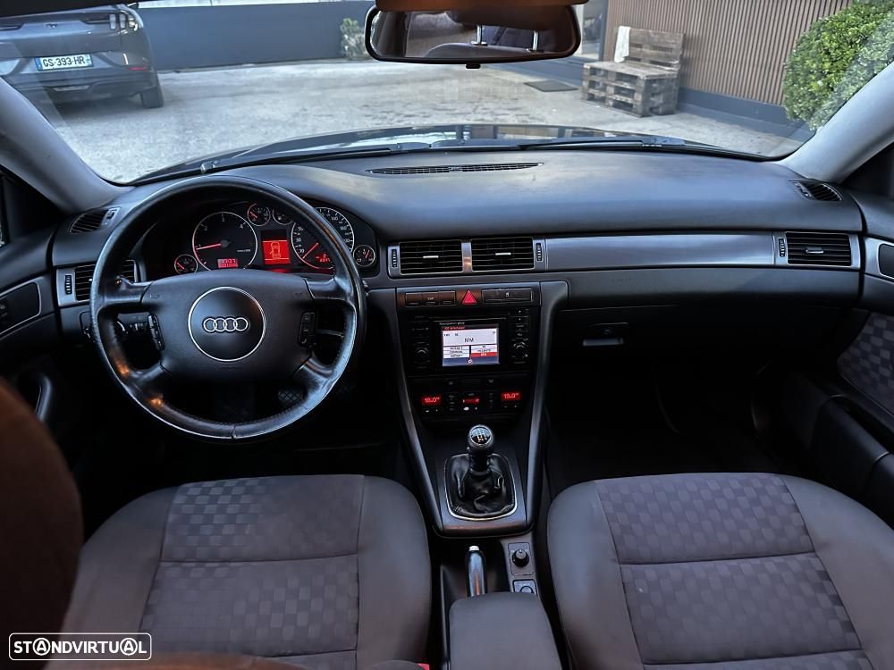 Audi A6 Avant 1.9 TDI - 4