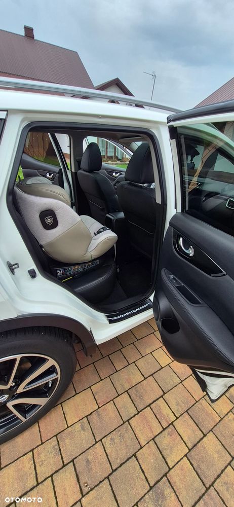 Nissan Qashqai 1.5 dCi Tekna EU6 - 14
