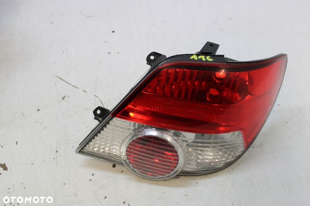 SUBARU IMPREZA II KOMBI LAMPA PRAWA TYŁ TYLNA - 5