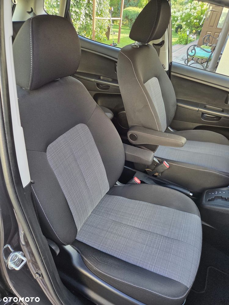 Kia Venga 1.6 L - 15