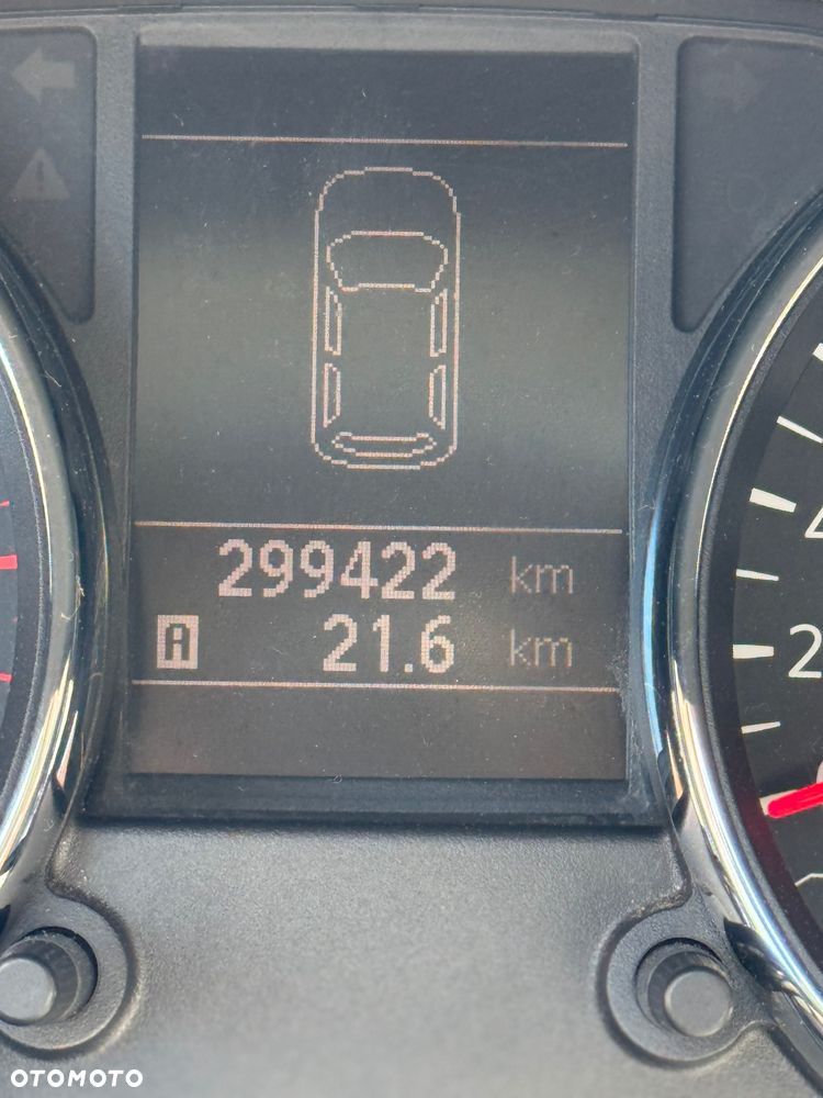 Nissan Qashqai - 14