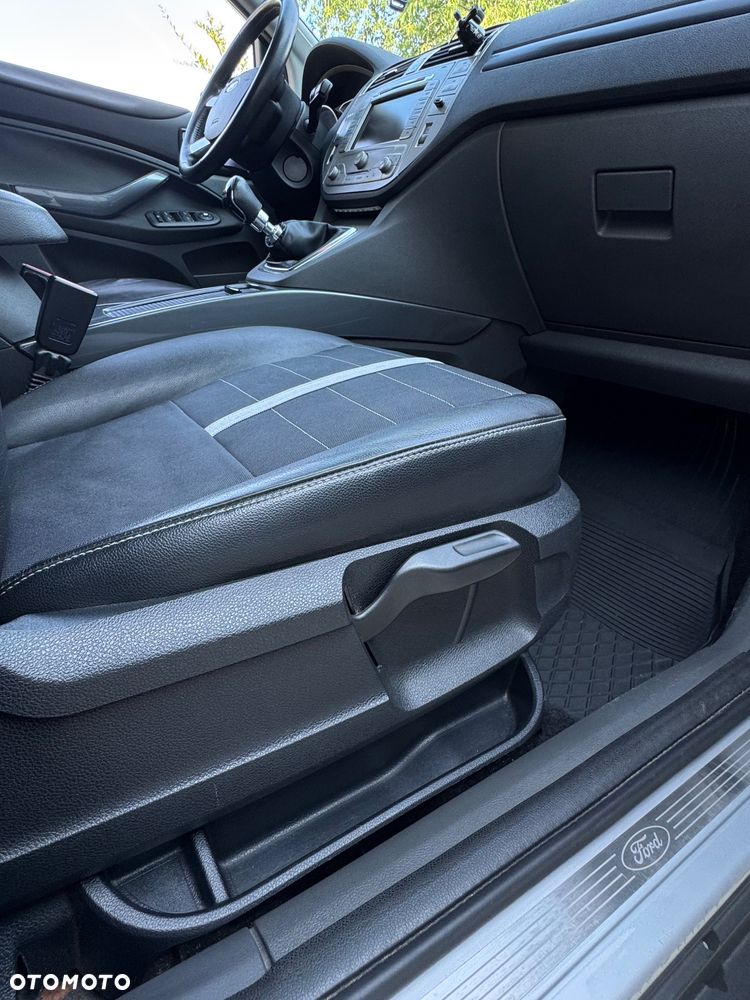 Ford Kuga 2.0 TDCi Titanium - 31