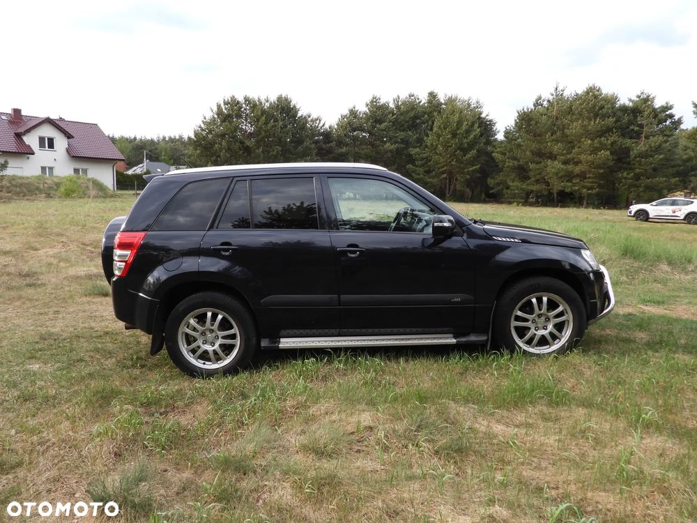 Suzuki Grand Vitara 2.4 Premium - 4