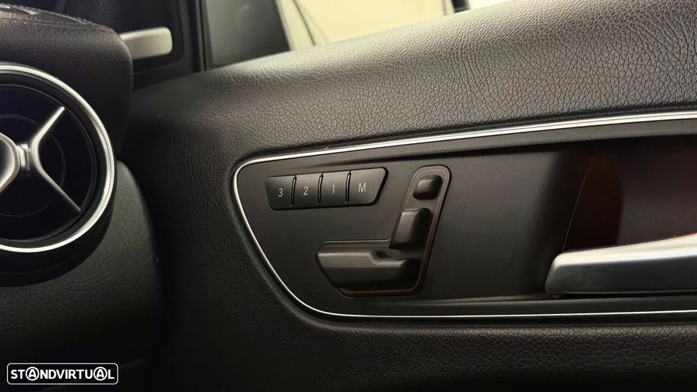 Mercedes-Benz A 180 CDI BlueEFFICIENCY - 28