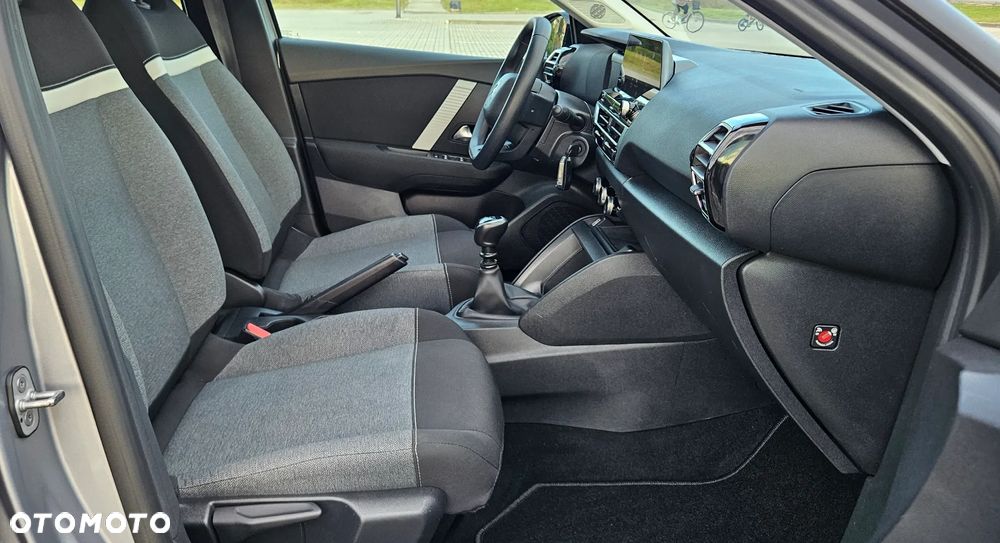 Citroën C4 BlueHDi 110 Stop&Start C-SERIES - 11