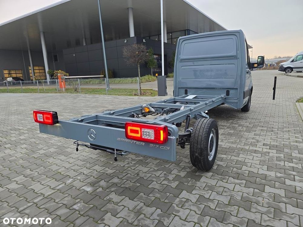 Mercedes-Benz Sprinter 317 CDI Long PRO 9G-Tronic - 4