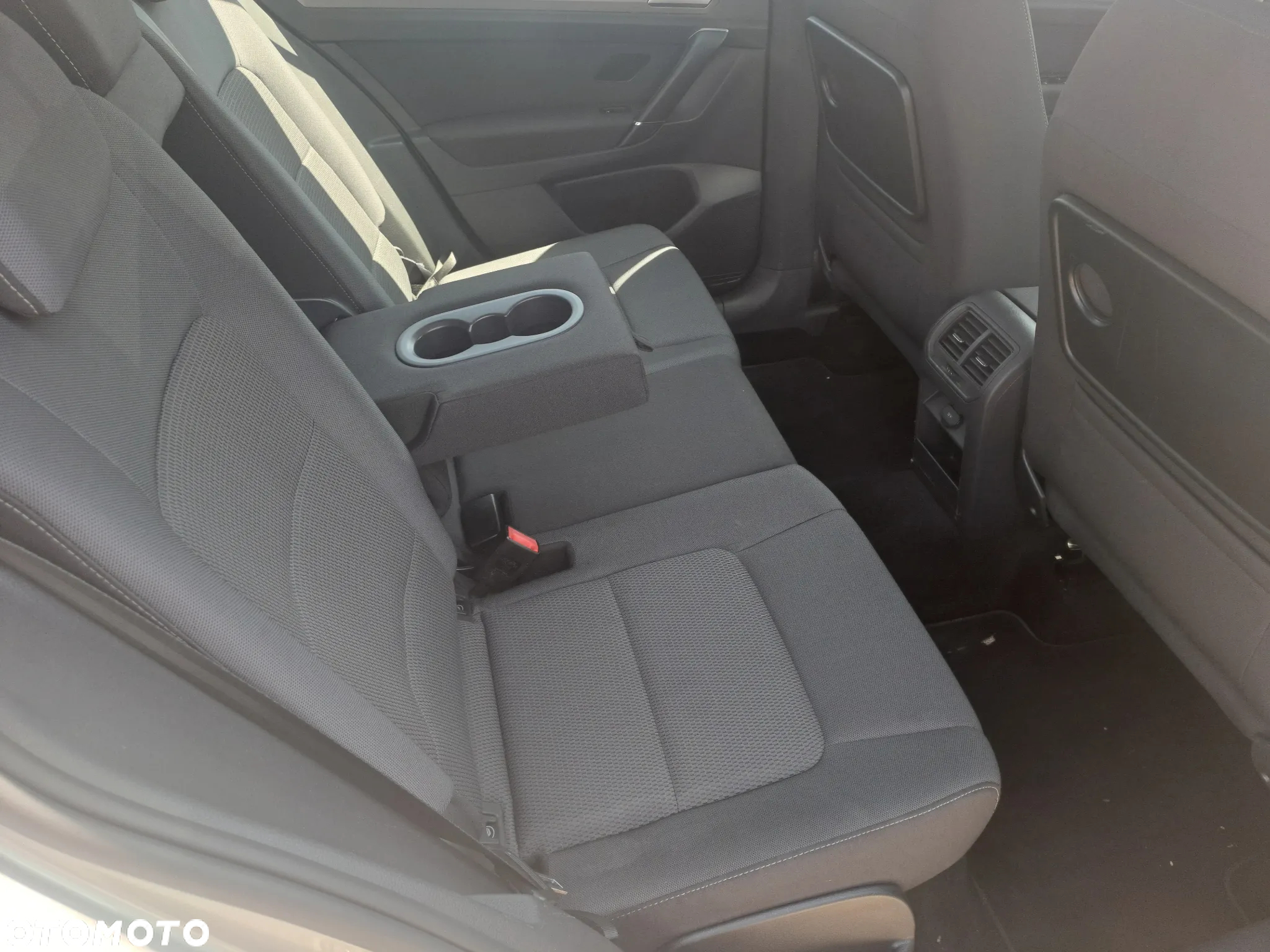 Volkswagen Golf Sportsvan 1.4 TSI (BlueMotion Technology) Comfortline - 9