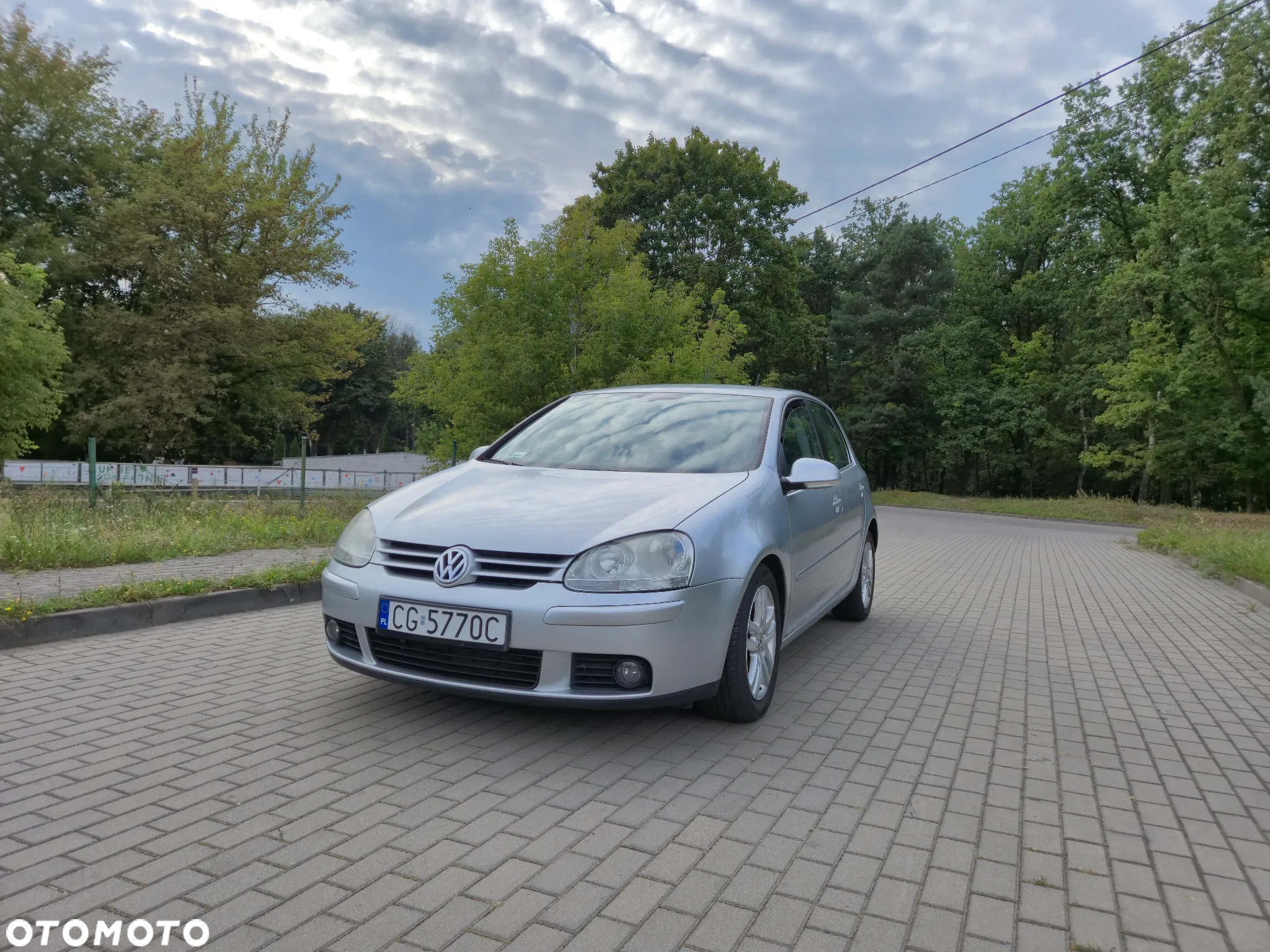 Volkswagen Golf V 1.6 FSI Comfortline - 5