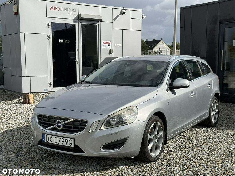 Volvo V60 I (2011-2018) D2 Ocean Race, 2012