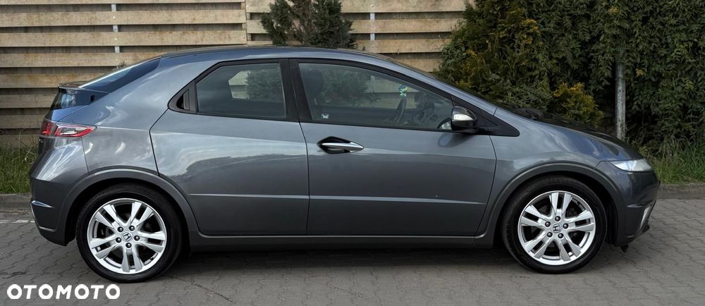 Honda Civic 1.8i-VTEC Automatik Executive - 10