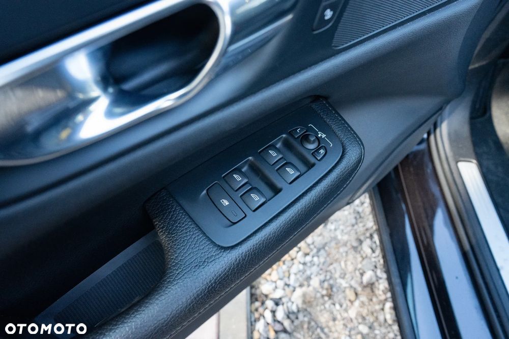 Volvo V60 D3 Geartronic Inscription - 14