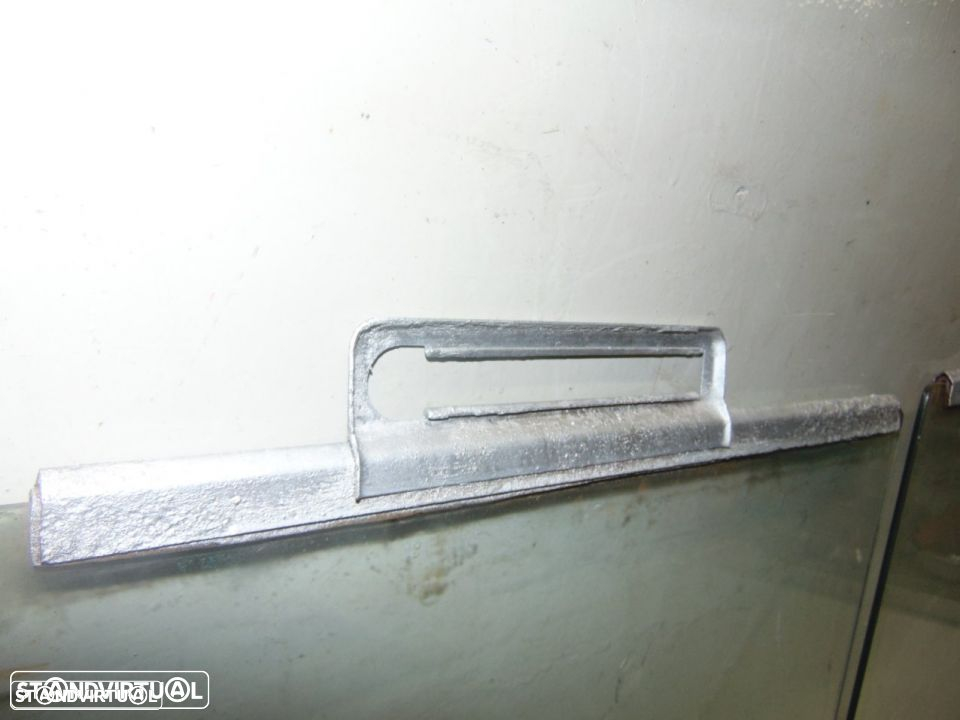Ford Escort MK I - vidros das portas com calha - 5