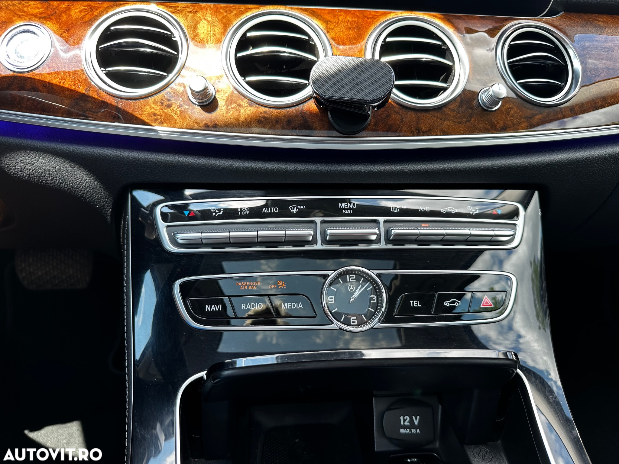Mercedes-Benz E 220 d Aut. - 4