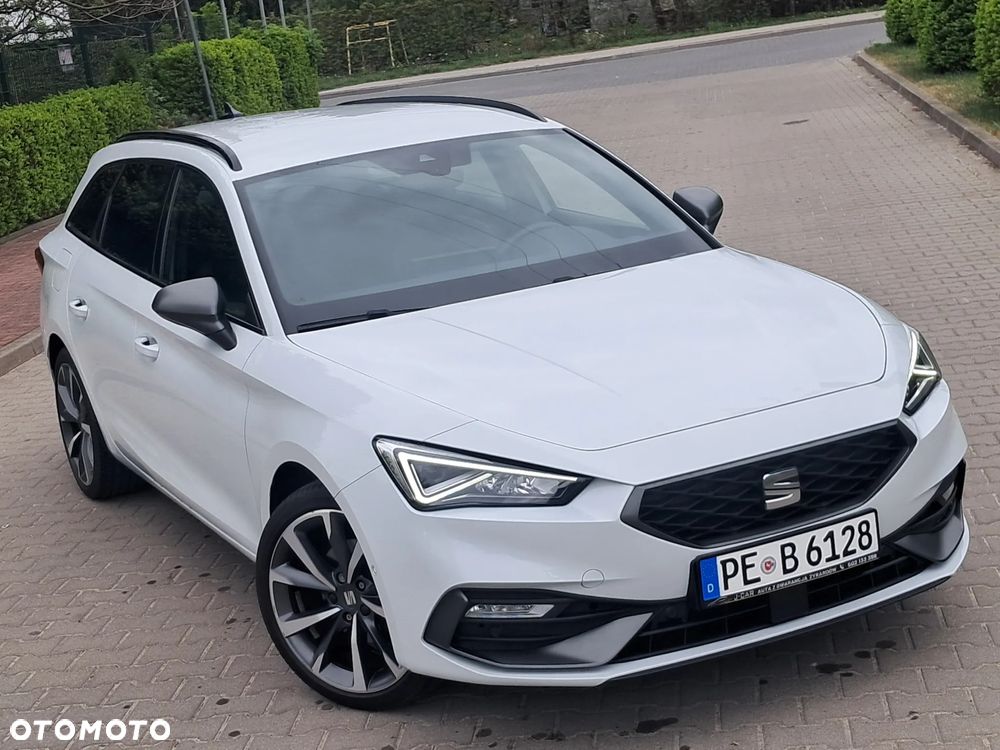 Seat Leon Sportstourer 1.5 TSI OPF FR Black Edition - 1