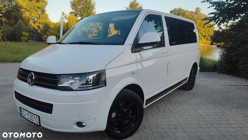 Volkswagen Multivan - 2