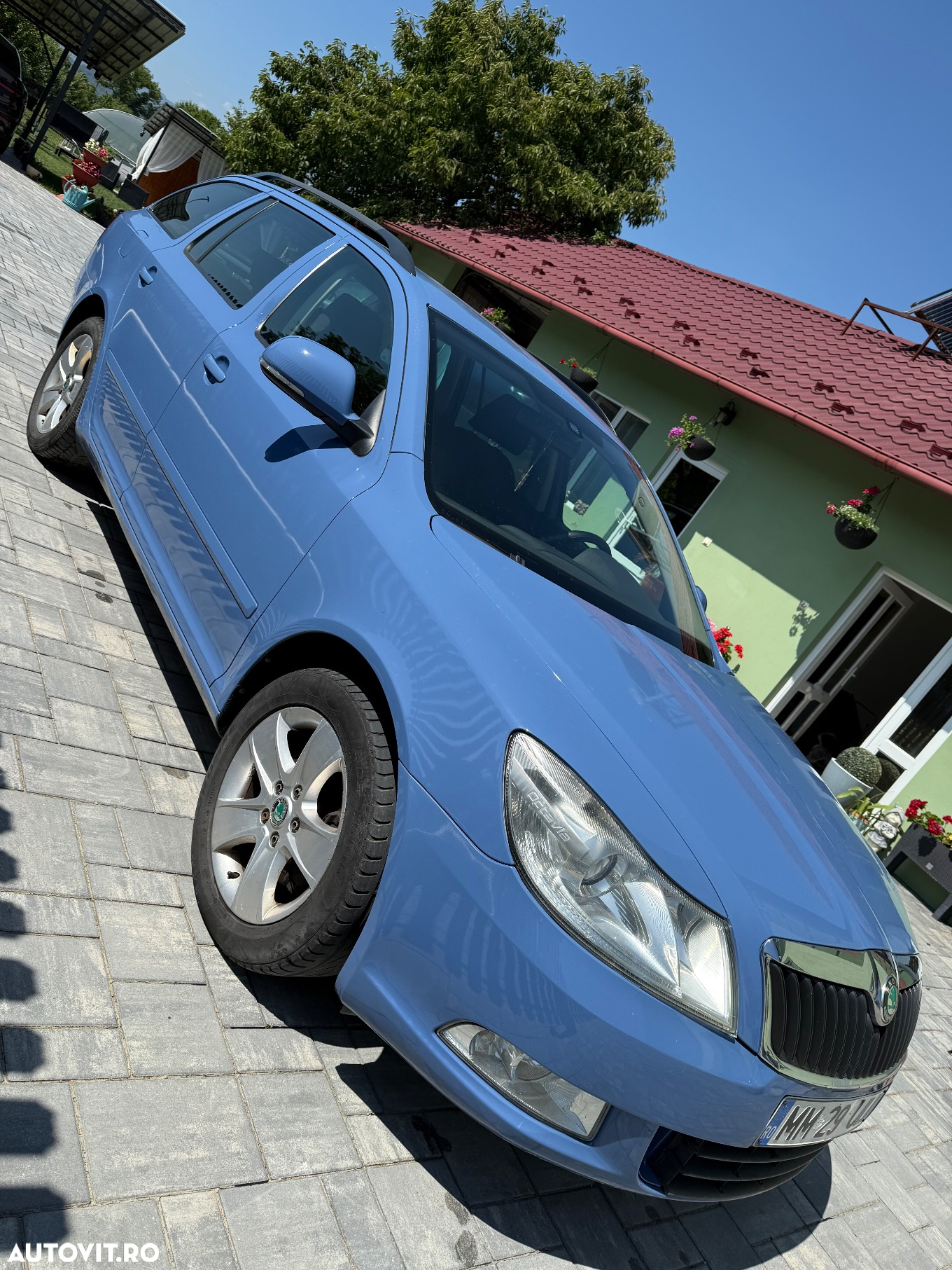 Skoda Octavia Combi 2.0 TDI Ambiente - 3