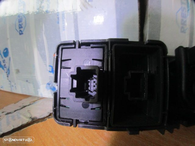 Interruptor 684937116R DACIA SANDERO II FASE 1 2013 1.5DCI 90CV 5P AZUL REGULADOR DE ESPELHOS / INTERRUPTOR ECO - 3