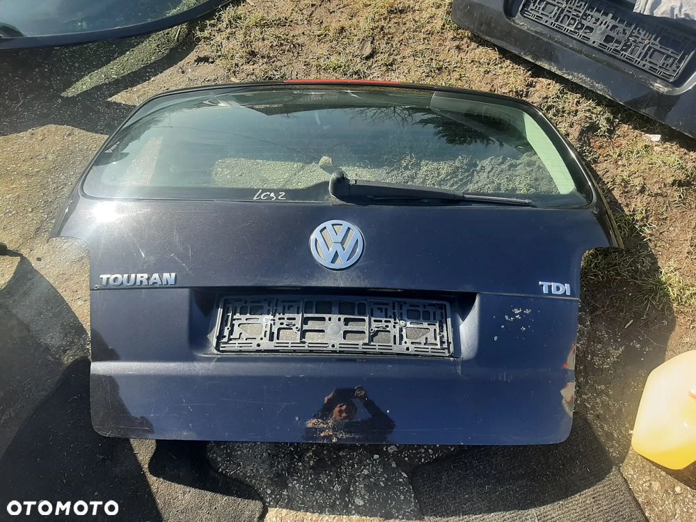 klapa VW Touran I - 1