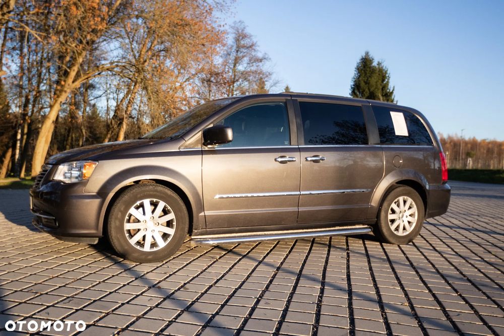 Chrysler Town & Country 3.6 Touring - 7