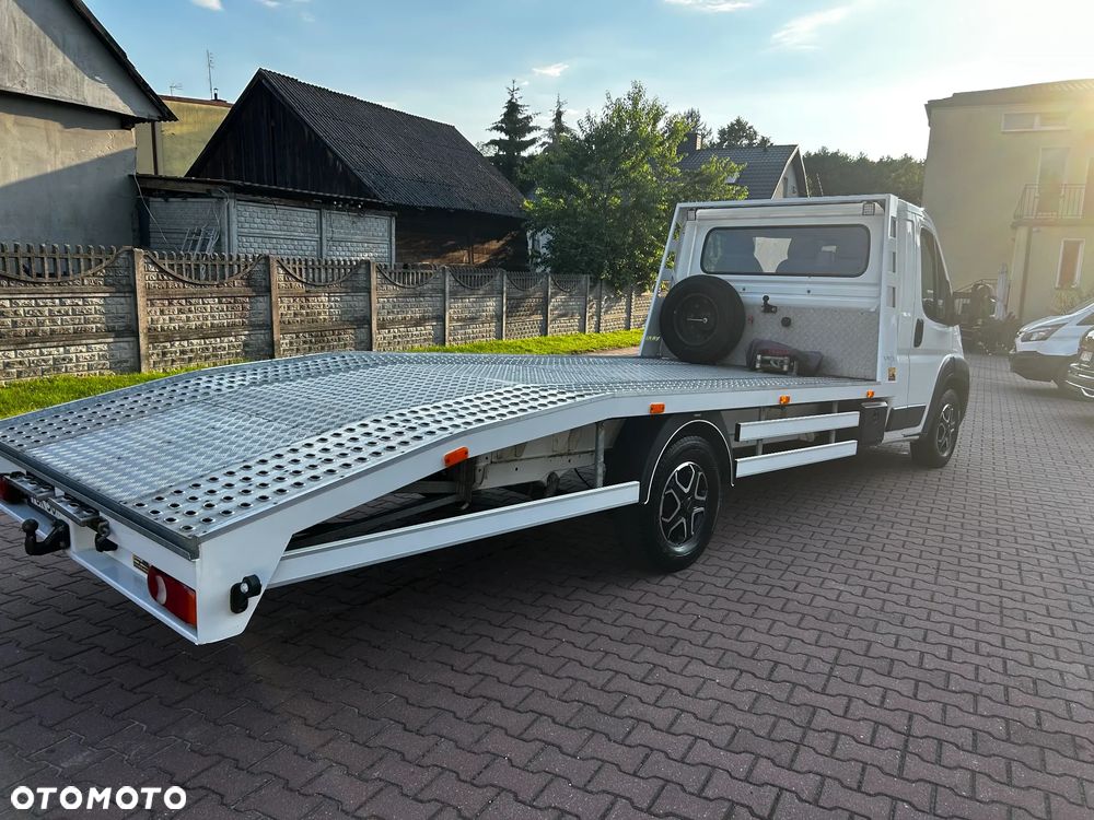 Peugeot BOXER - 12