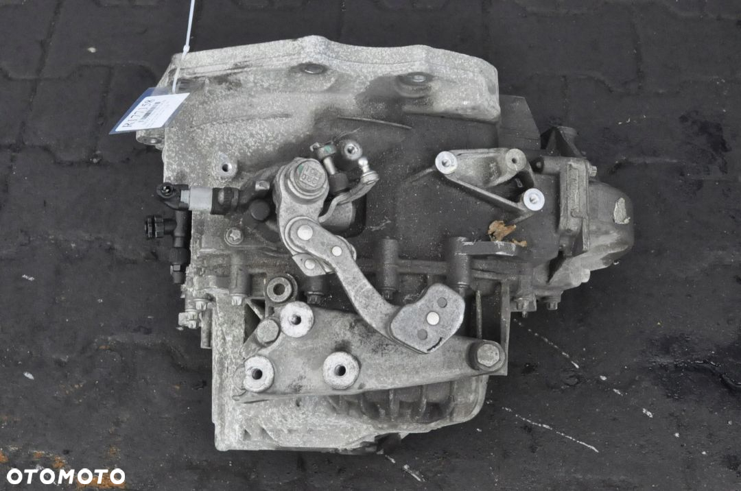 ASTRA J IV 1.6 CDTI 136KM SKRZYNIA M32 70tys km - 3