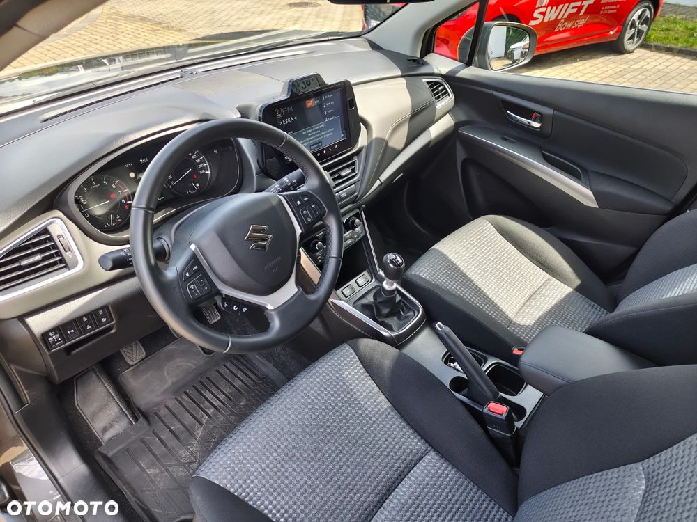 Suzuki SX4 S-Cross - 10