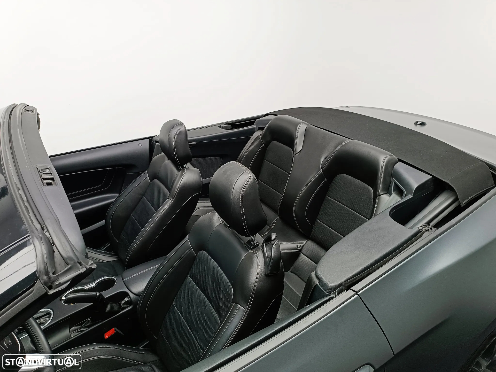 Ford Mustang Convertible 5.0 Ti-VCT V8 Aut. GT - 8