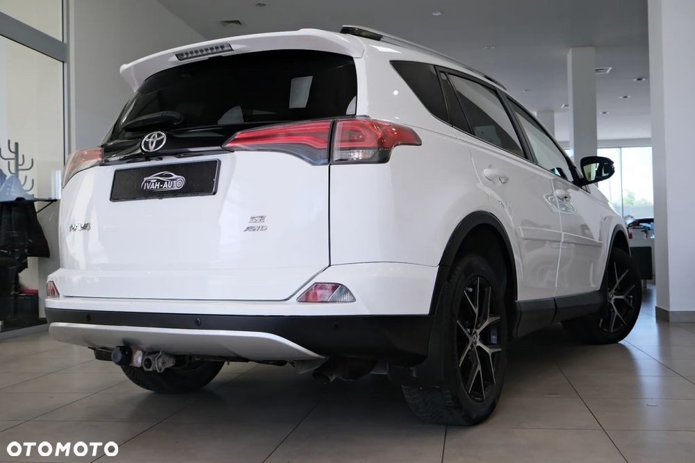 Toyota RAV4 - 13