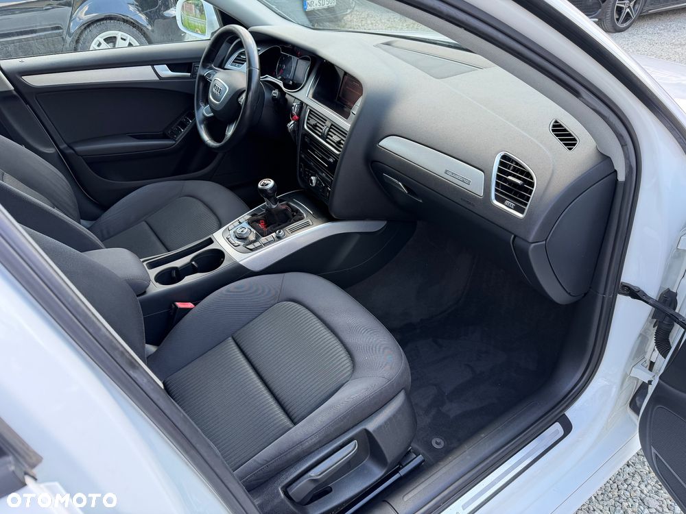 Audi A4 Avant 2.0 TDI DPF quattro S line Sportpaket (plus) - 23