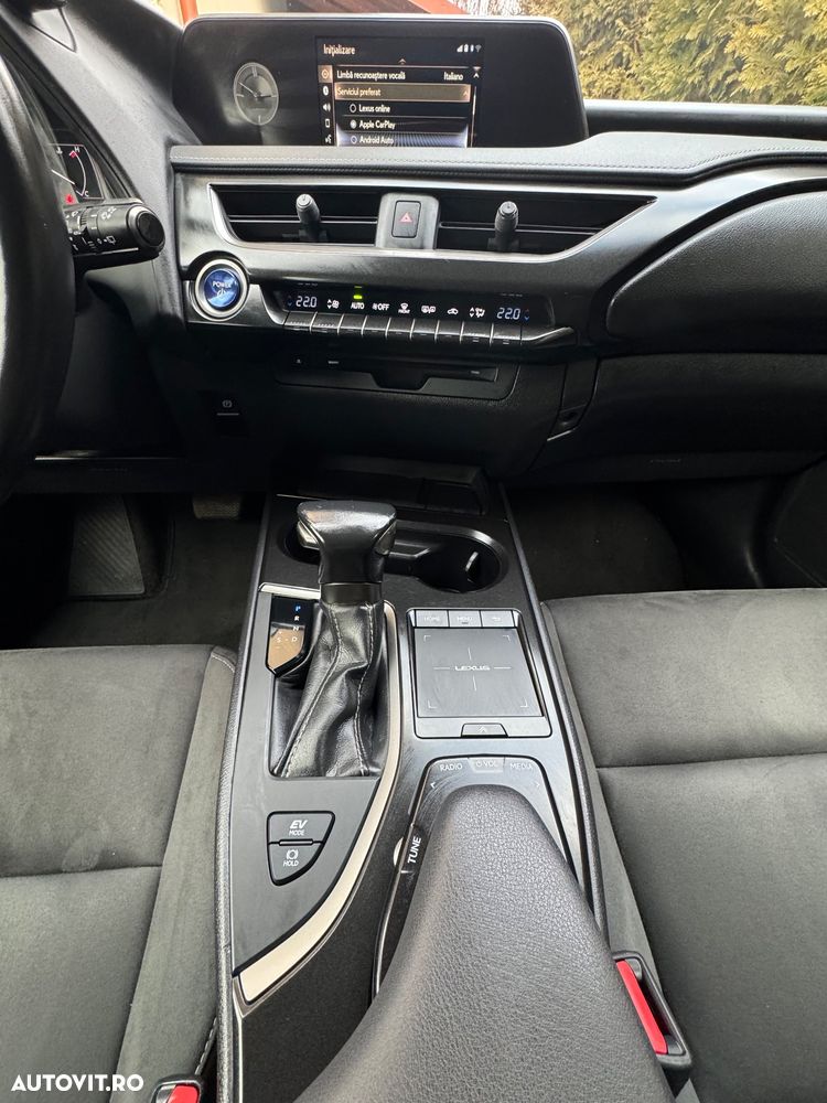 Lexus UX 250h FWD Business - 5