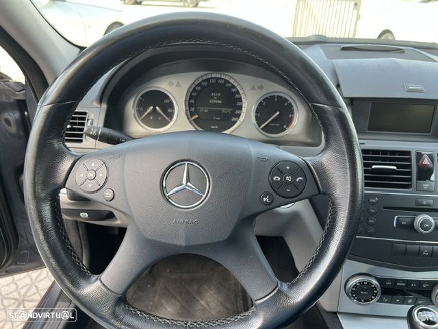 Mercedes-Benz C 220 CDi Avantgarde - 4