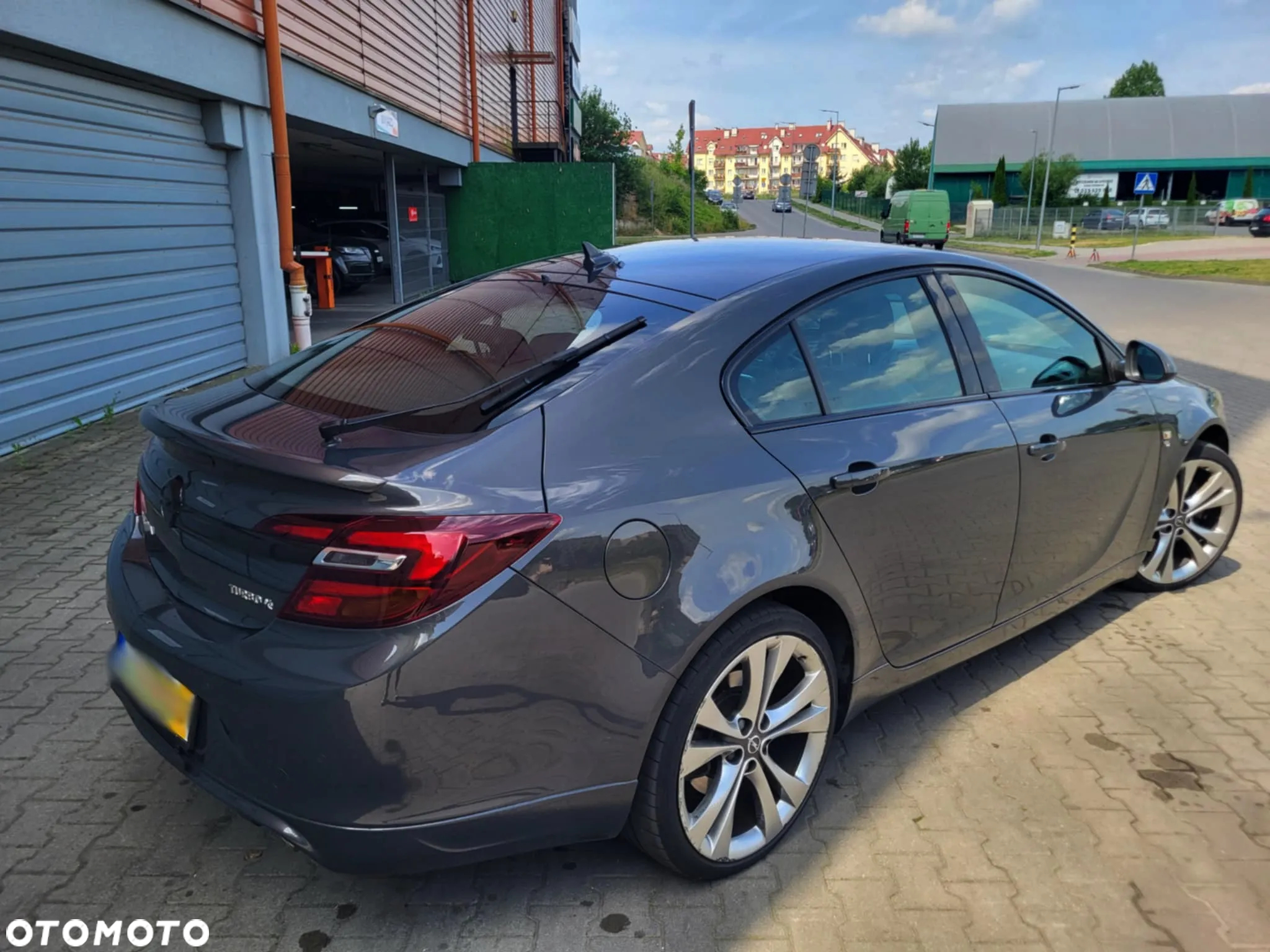 Opel Insignia 2.0 T Cosmo 4x4 EU6 - 21