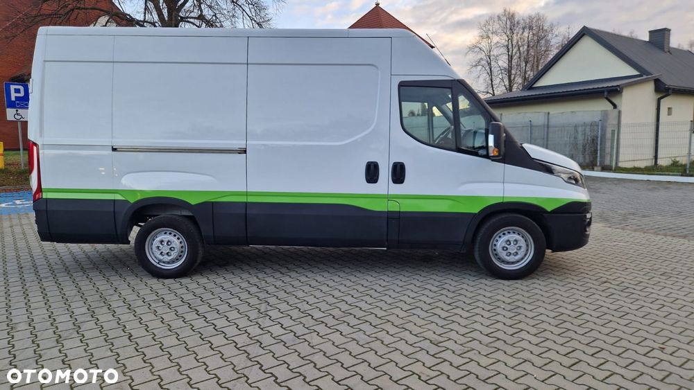 Iveco DAILY 35-130 - 4