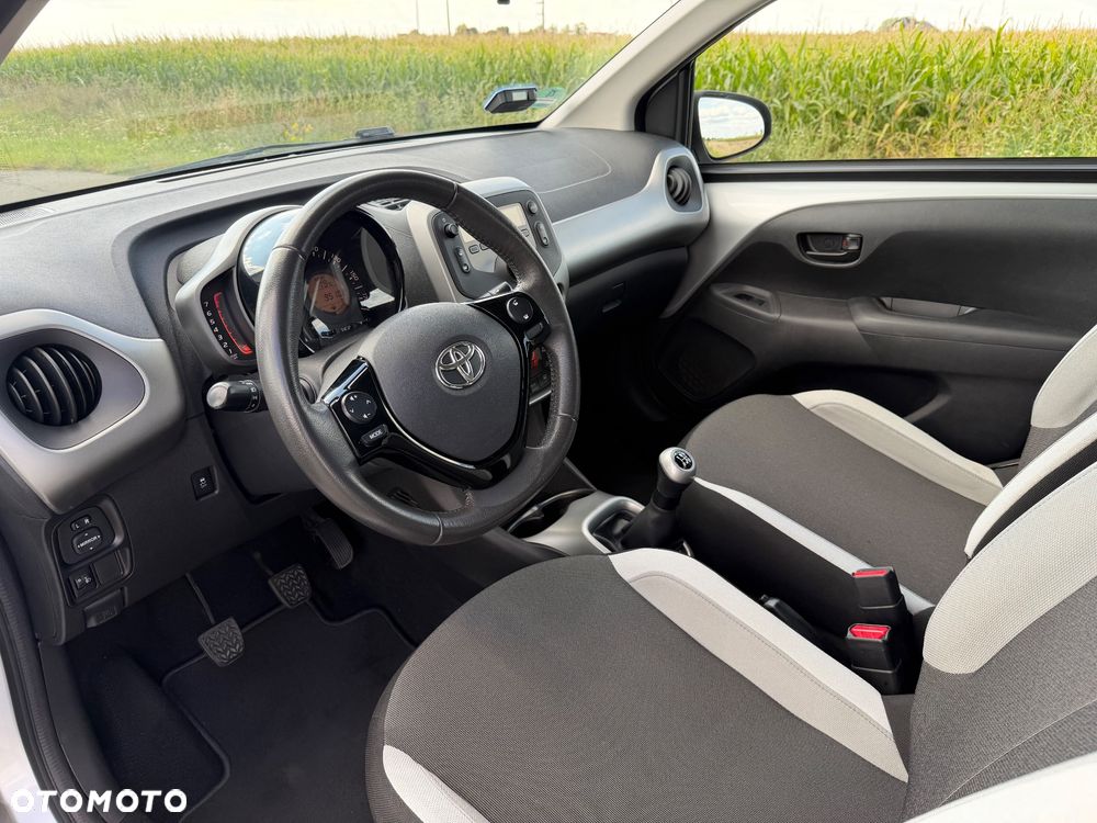 Toyota Aygo 1.0 VVT-i Sprint EU6 - 24
