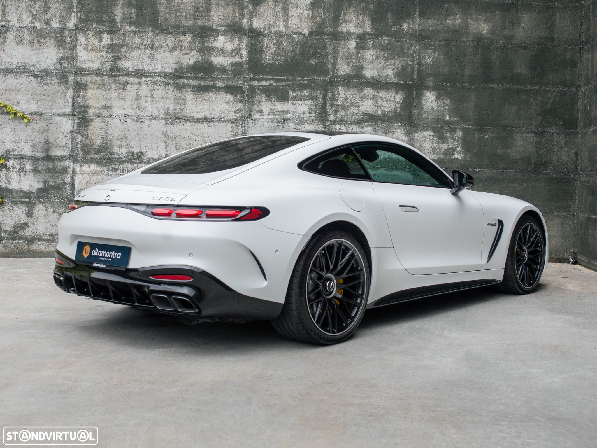 Mercedes-Benz AMG GT 63 4Matic+ - 17